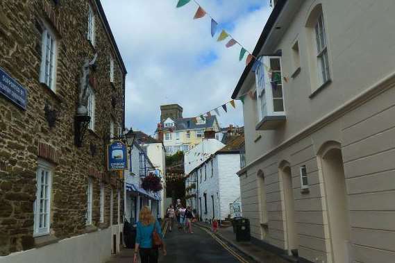 Charming narrow streets in Salcombe