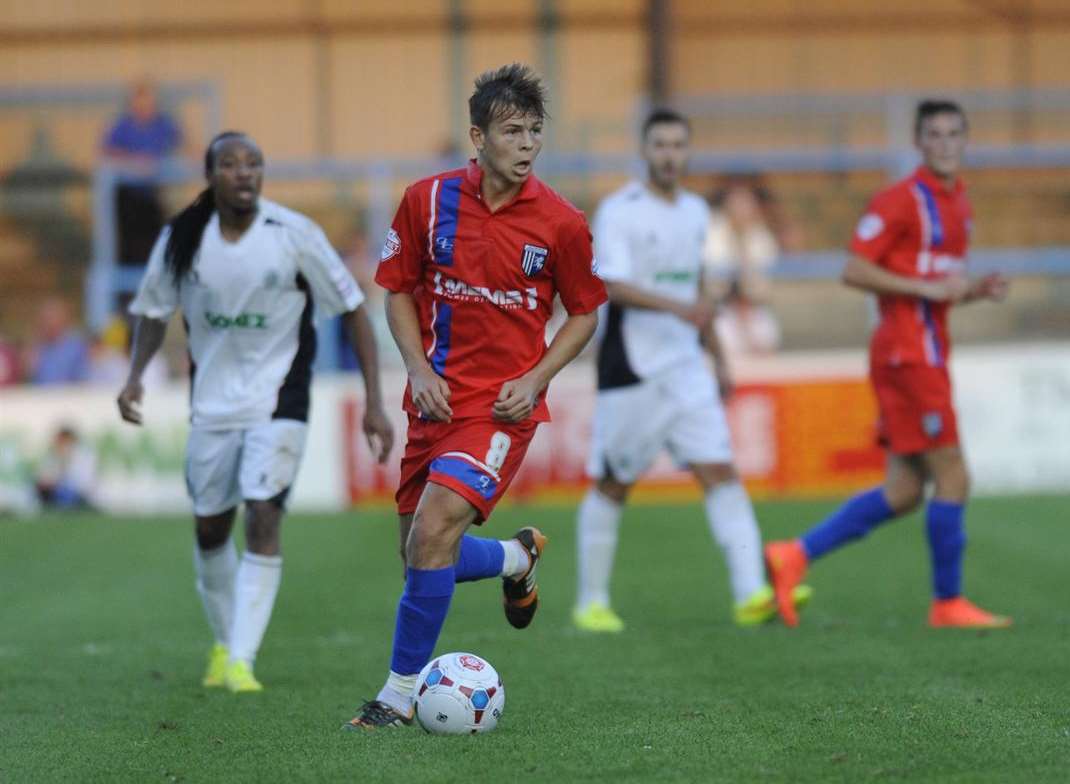 Jake Hessenthaler looks for options against Dover Picture: Tony Flashman