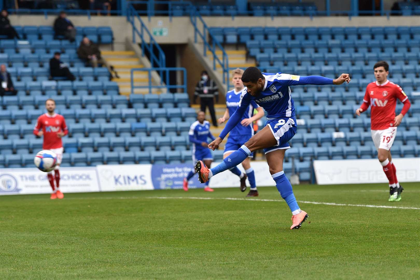 Dominic Samuel fires wide for the Gills Picture: Keith Gillard (43223279)