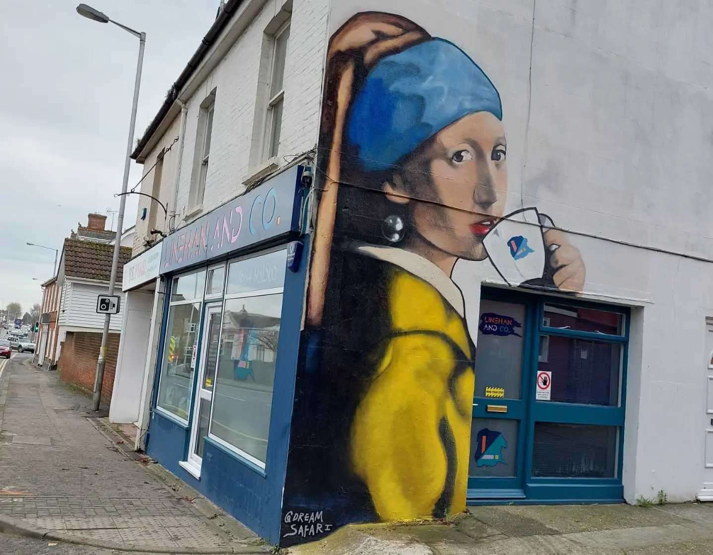 The new mural at Lineham and Co