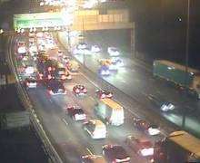 Delays build on the anticlockwise section of the M25 near the Dartford Crossing
