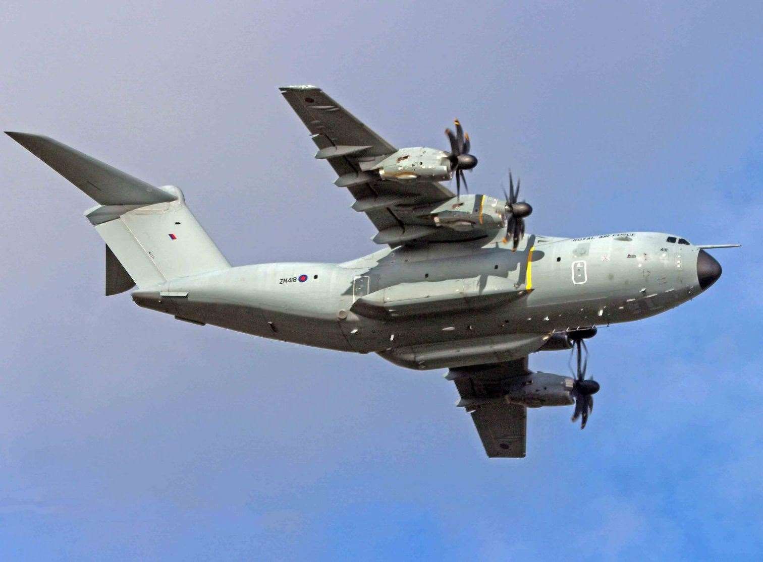 Incredible pictures show the moment an RAF Atlas Airbus made its way over Folkestone. Picture: Dover Strait Shipping - FotoFlite