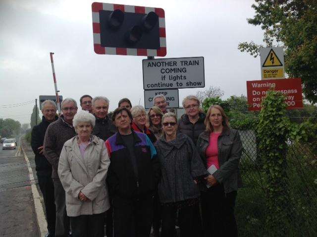 MP Laura Sandys with residents of Ash Road who are unhappy with level crossing alarm.
