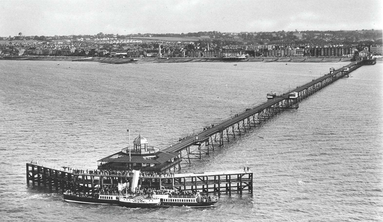 The old pier in the 1930s. Picture: Barry Mount
