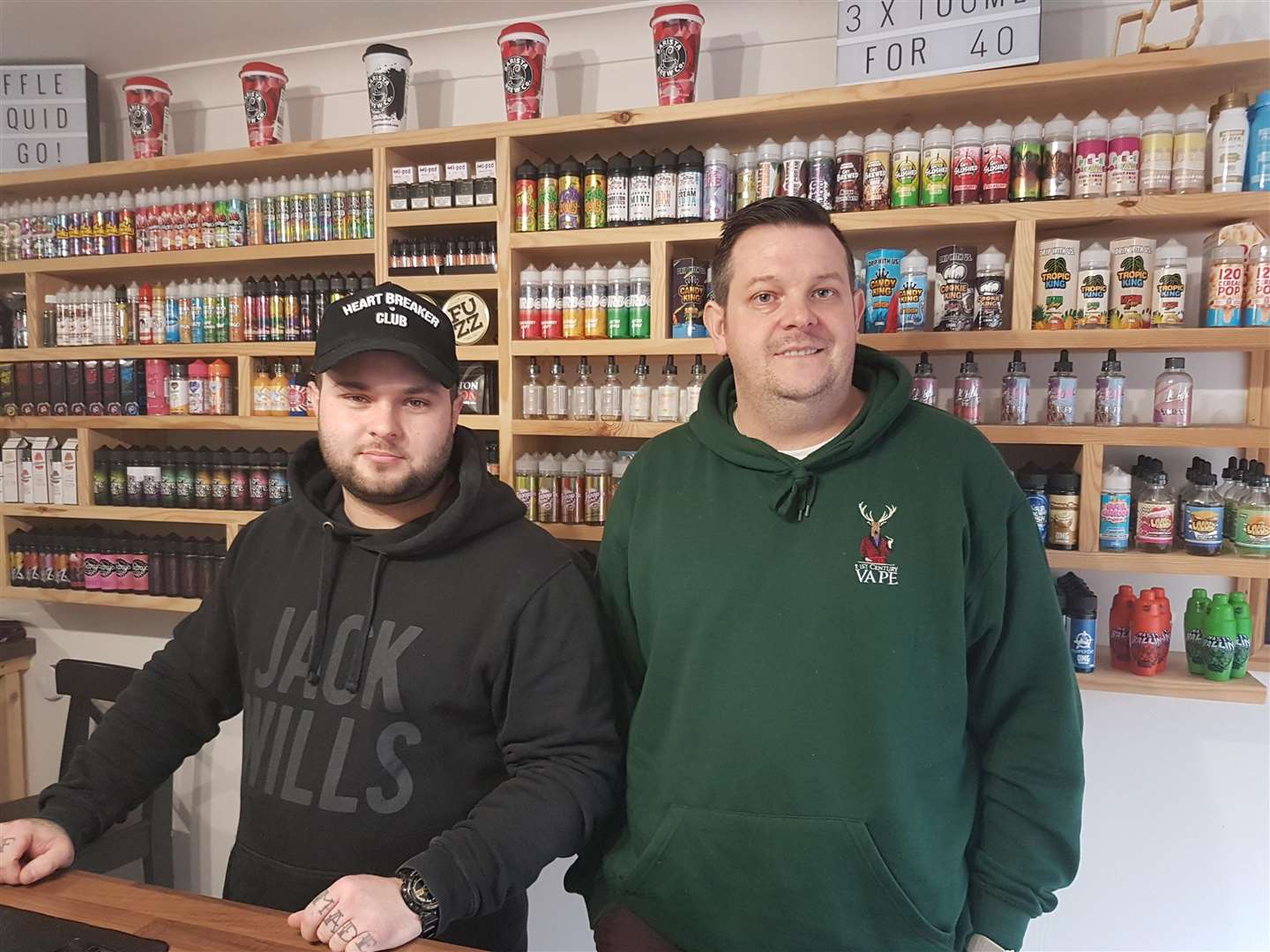 Store manager Bradley Dickason (left) and shop owner Sam Arthur are defiant after the theft. (6455140)