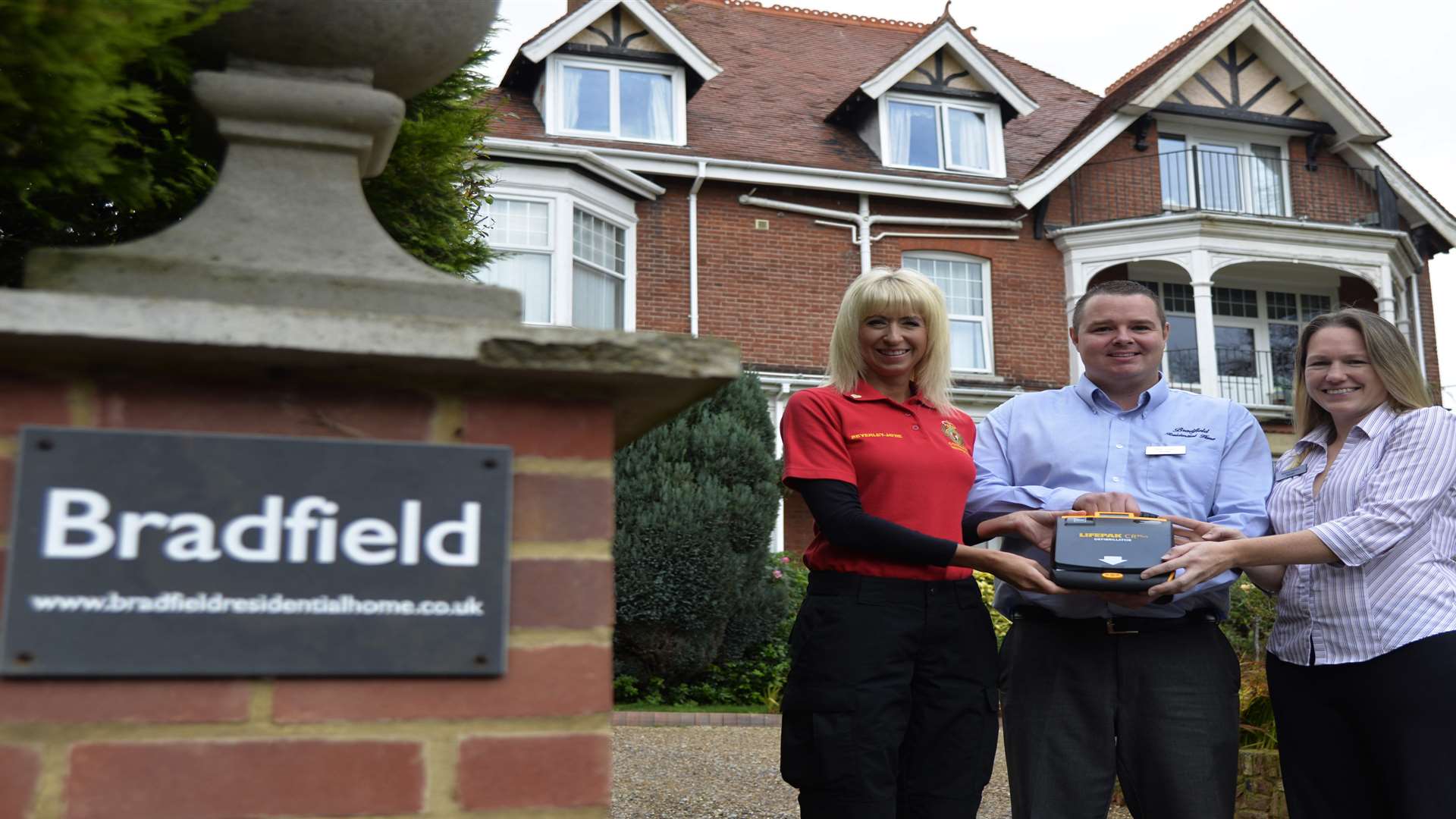 Bradfield Residential Home has purchased a defibrillator that the community can use