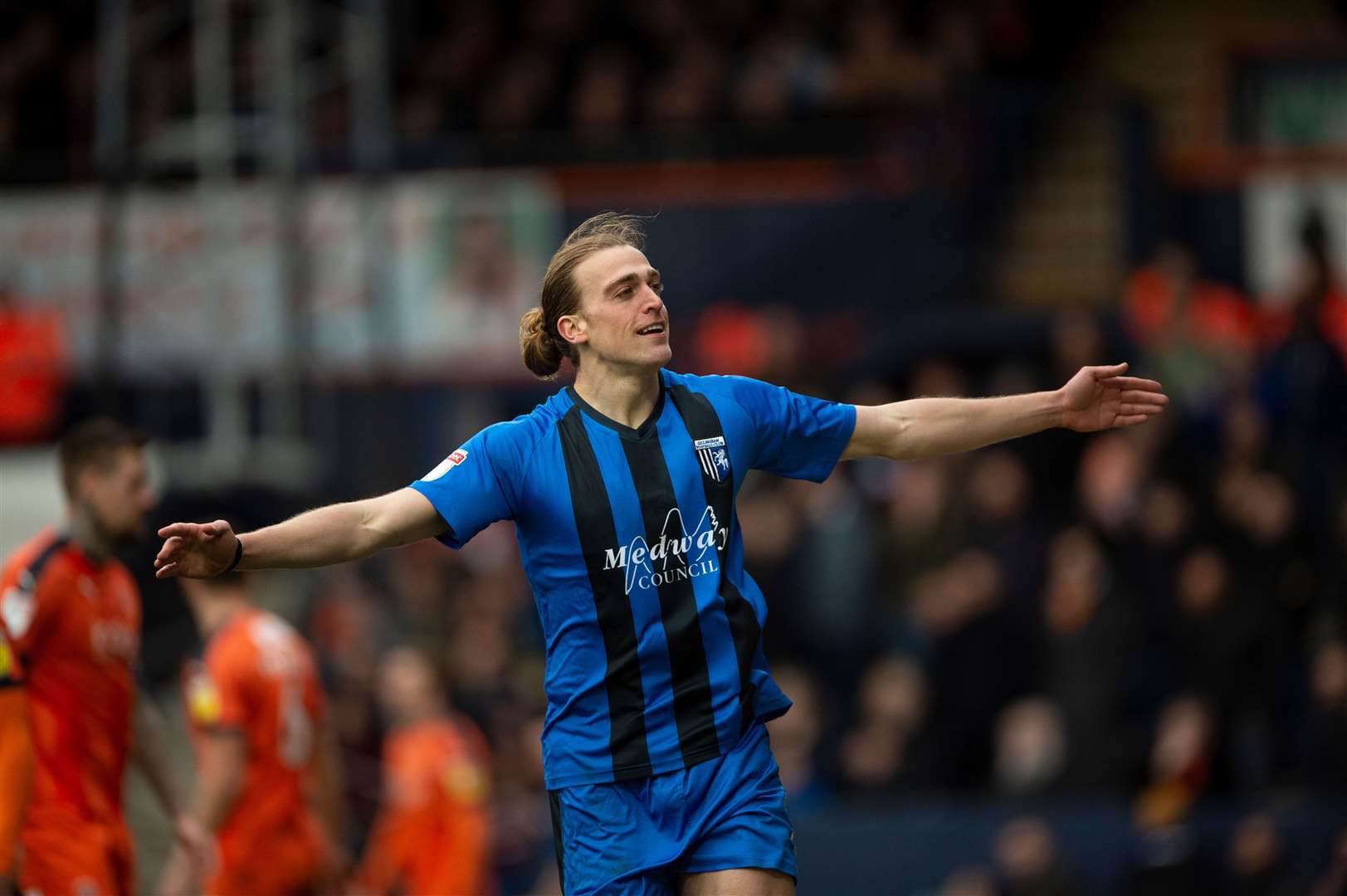 Tom Eaves celebrates scoring his 19th goal of the season, against Luton Picture: Ady Kerry