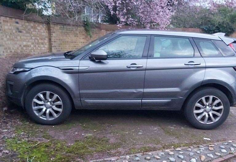 Police recovered a stolen Range Rover in Knights Way, Dartford