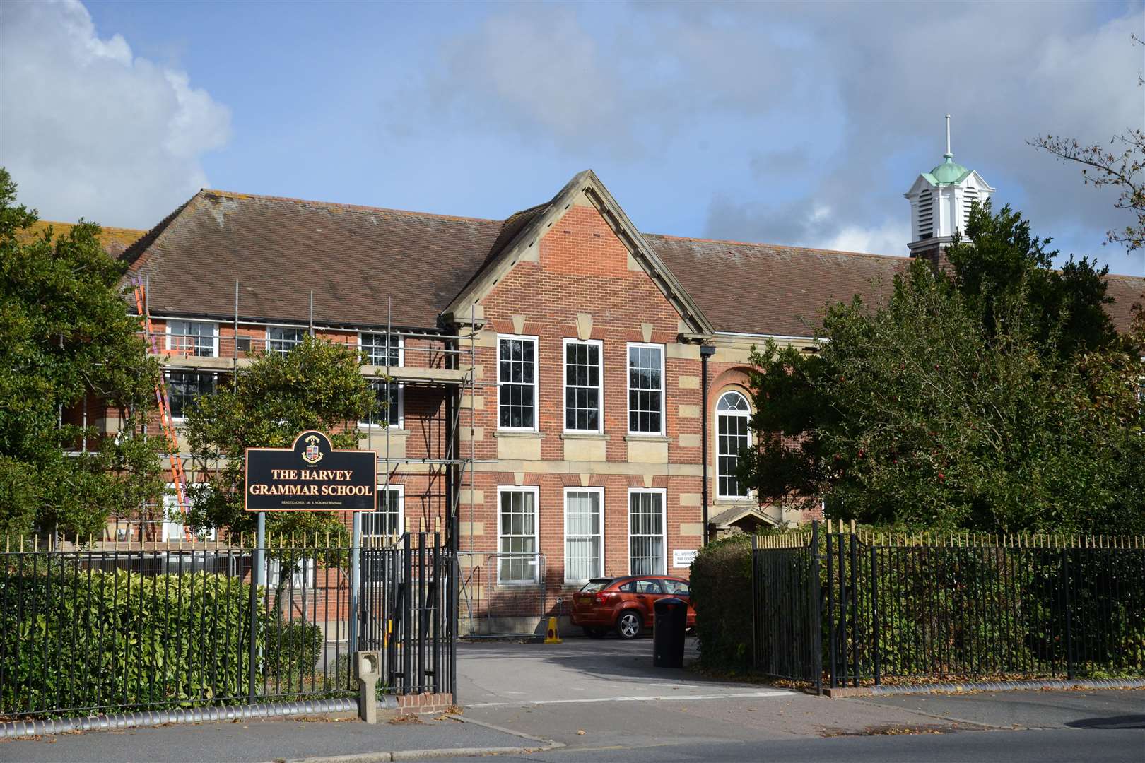Harvey Grammar School
