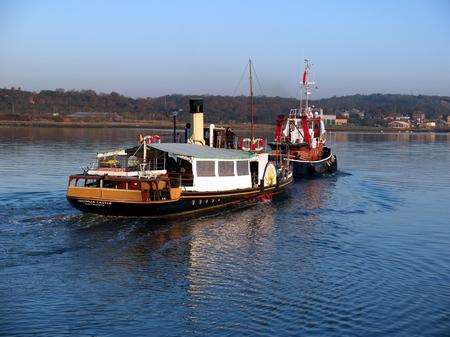 The Kingswear paddle steamer leaving Medway