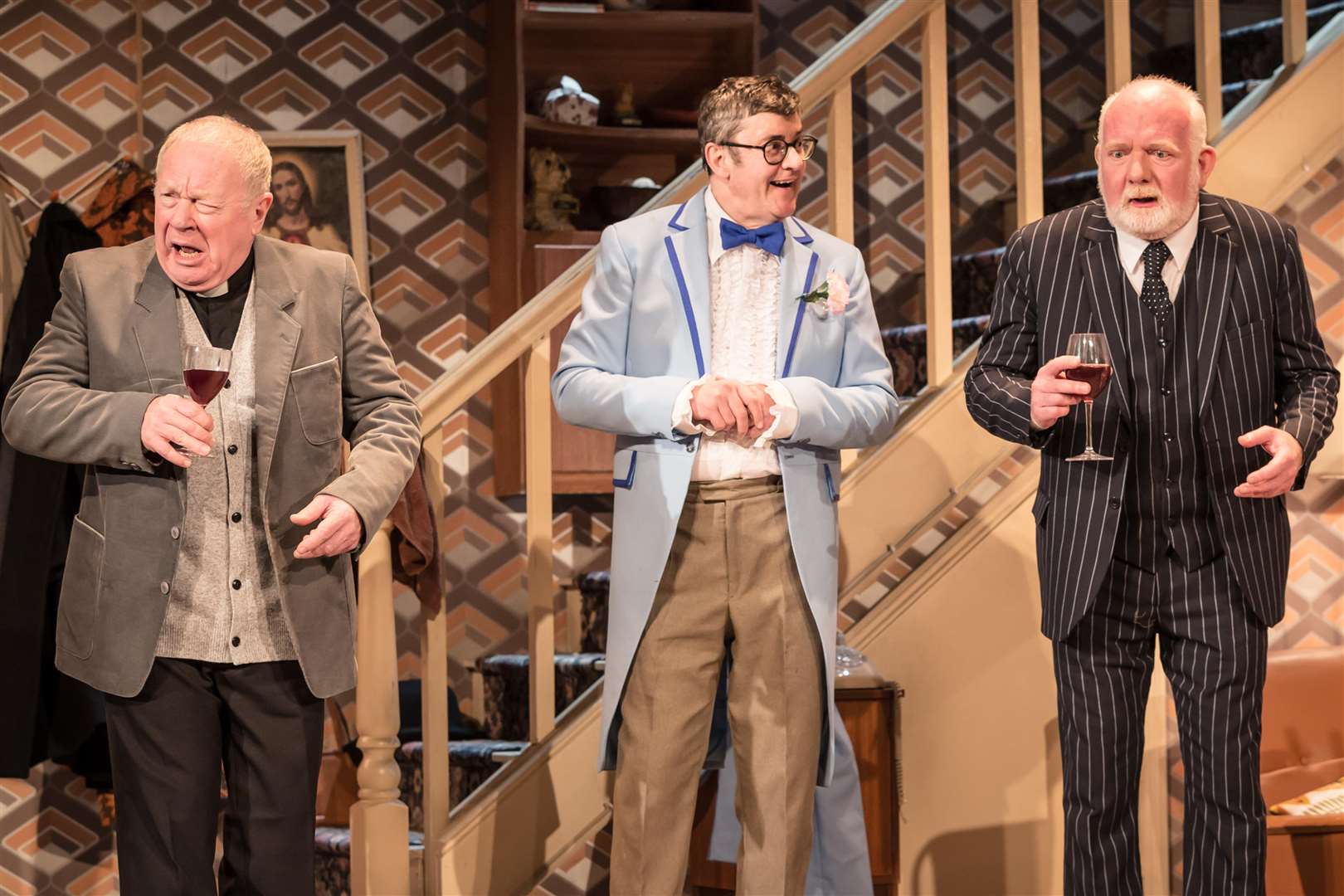 David Shaw-Parker, Joe Pasquale and Moray Treadwell in Some Mothers Do 'Ave 'Em