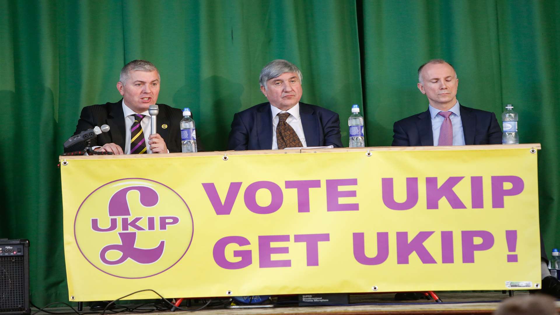 Eddie Powell (left) at a previous hustings meeting