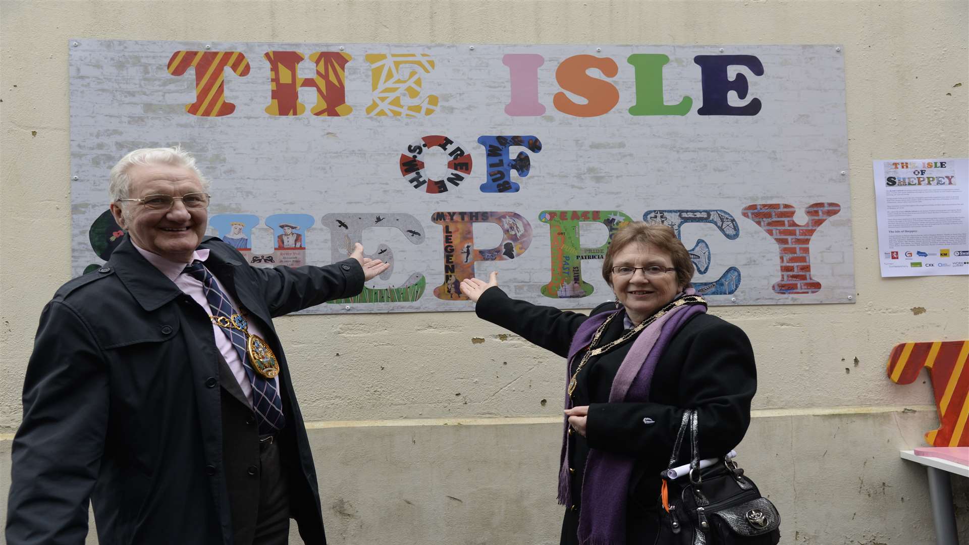 Mayor of Swale Cllr George Bobbin and Mayoress Mrs Brenda Bobbin unveil the Blank Canvas project