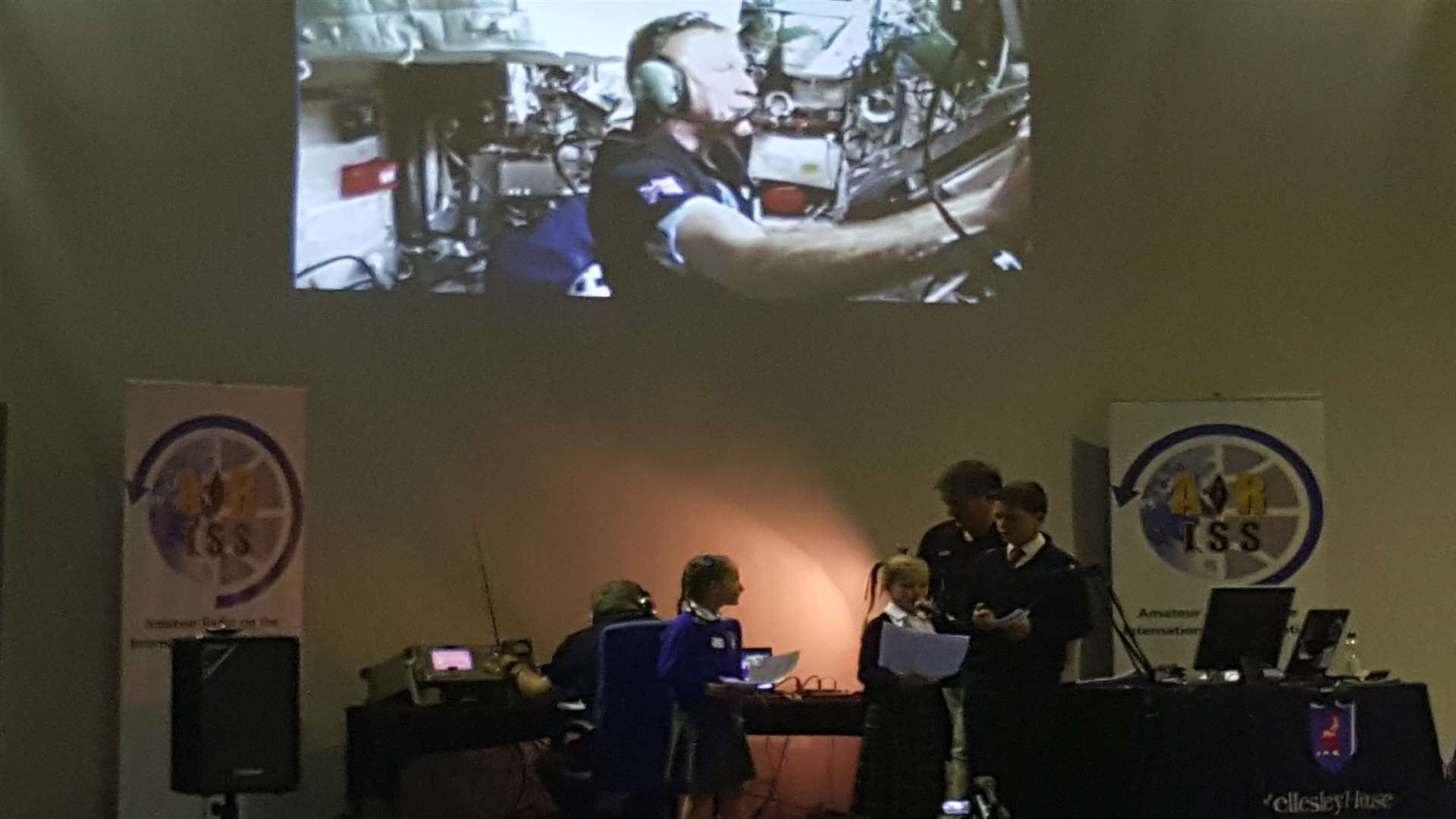 There were a few issues with contacting the ISS 400km above the earth but pupils did manage to get some good answers from Tim Peake
