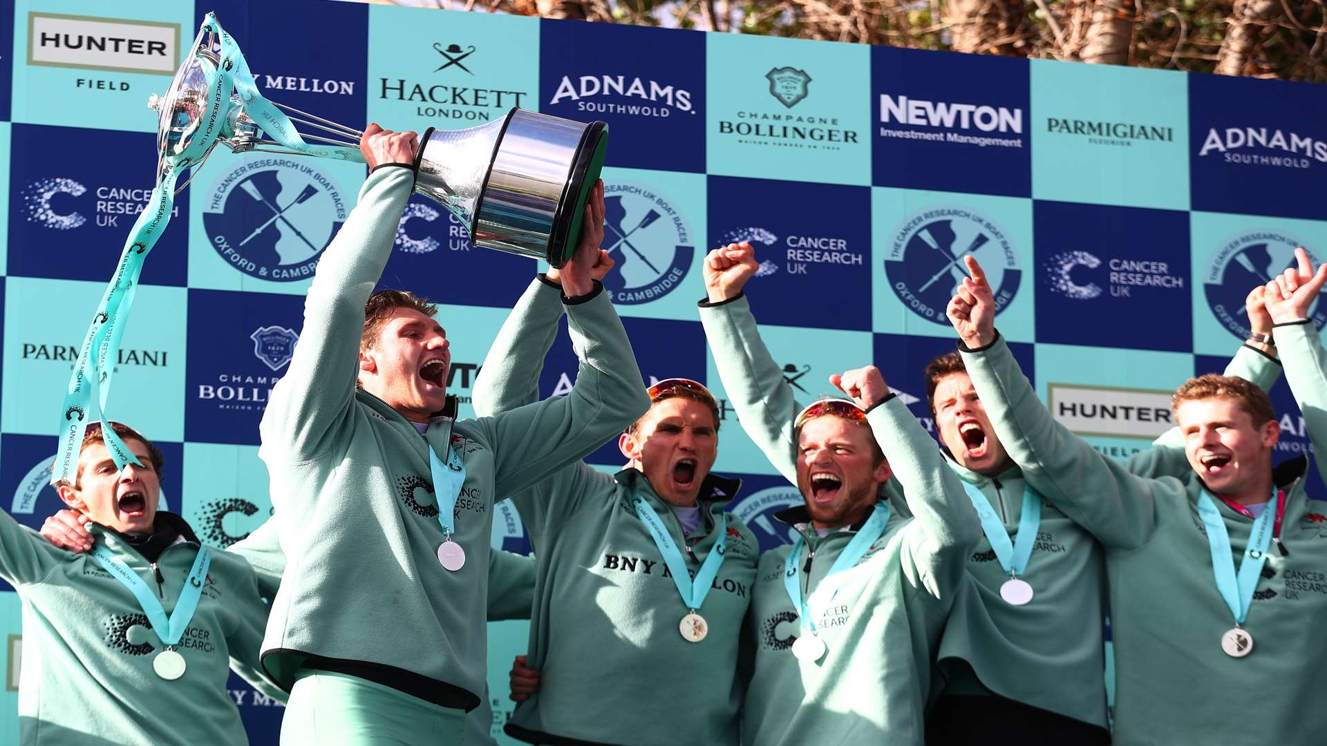 The victorious Cambridge team at the 2016 boat race
