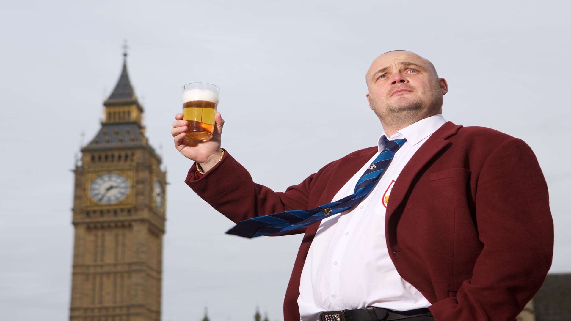 Al Murray will contest the seat in South Thanet