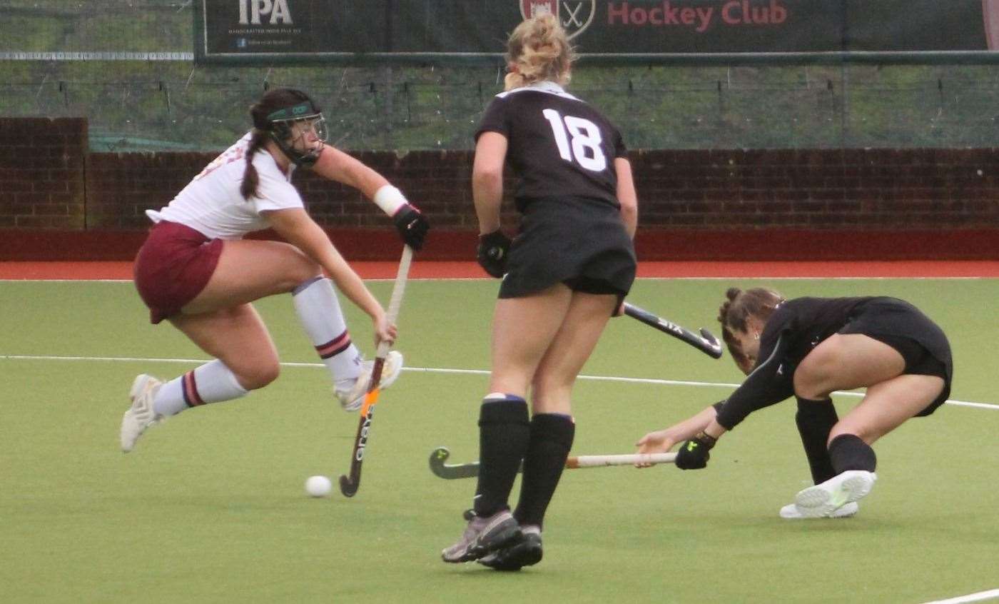 Action as Holcombe reached the Semi-Finals of the England Hockey Tier One Cup, beating Wimbledon 2nds 4-3 at Holcombe Park on Sunday. Picture: Matt Woodhead
