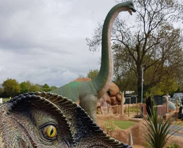 Dino Golf has plenty of prehistoric creatures