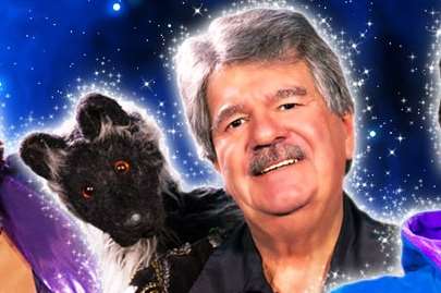 Tiswas star Bob Carolgees and Spit the Dog will be in panto this Christmas