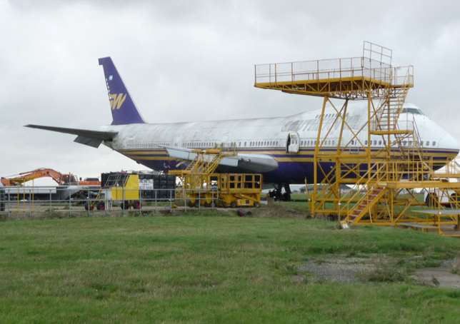 Workers began breaking a 747 at the weekend