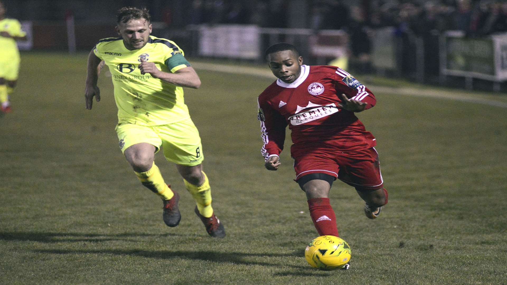 Kieron Campbell on the run for Hythe against Hastings Picture: Paul Amos