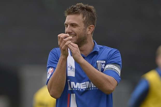 Gills skipper Doug Loft thanks the fans at full time on Saturday Picture: Barry Goodwin