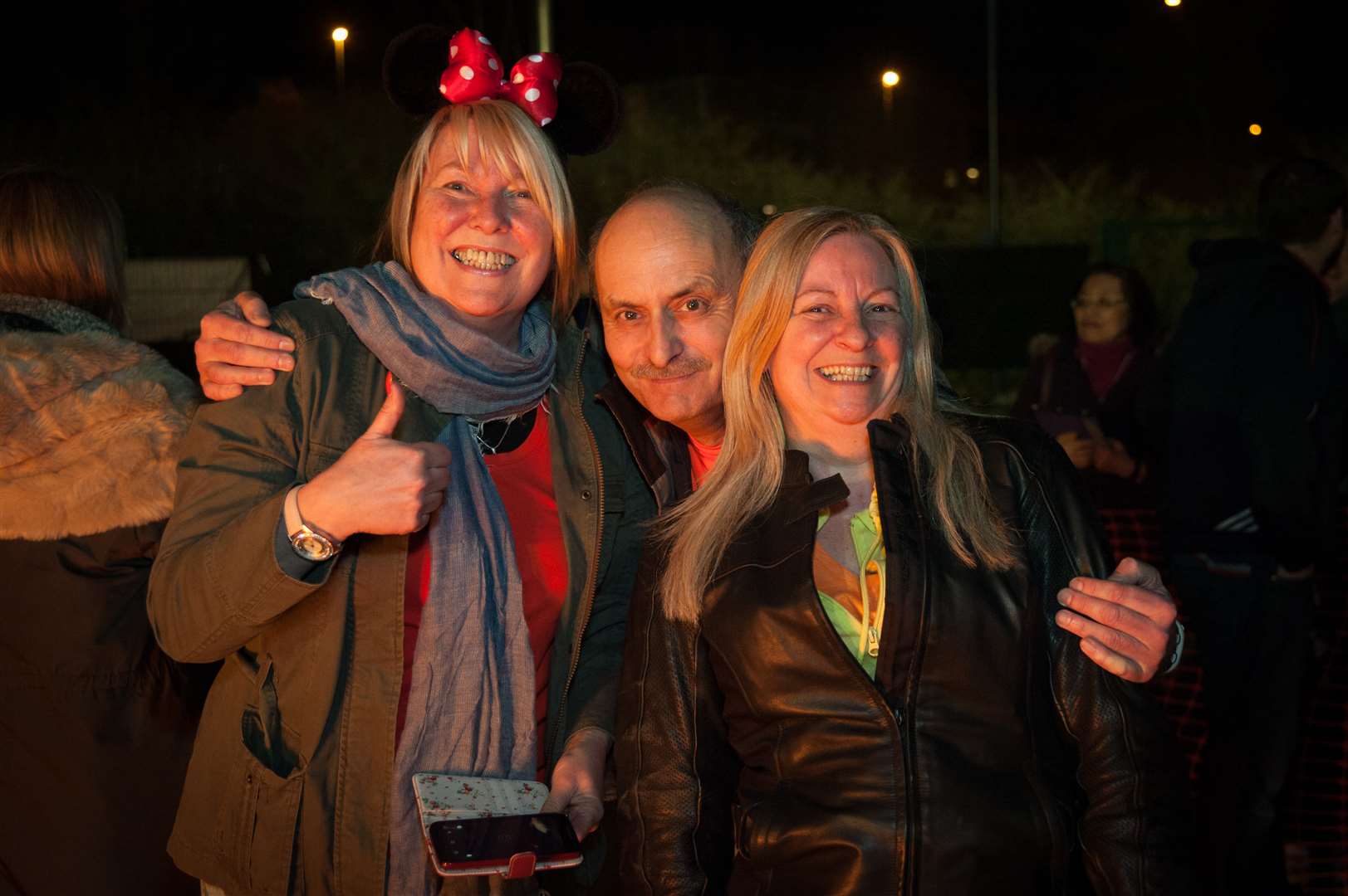 (L-R) Carol, Steve and Susan Simmonite.