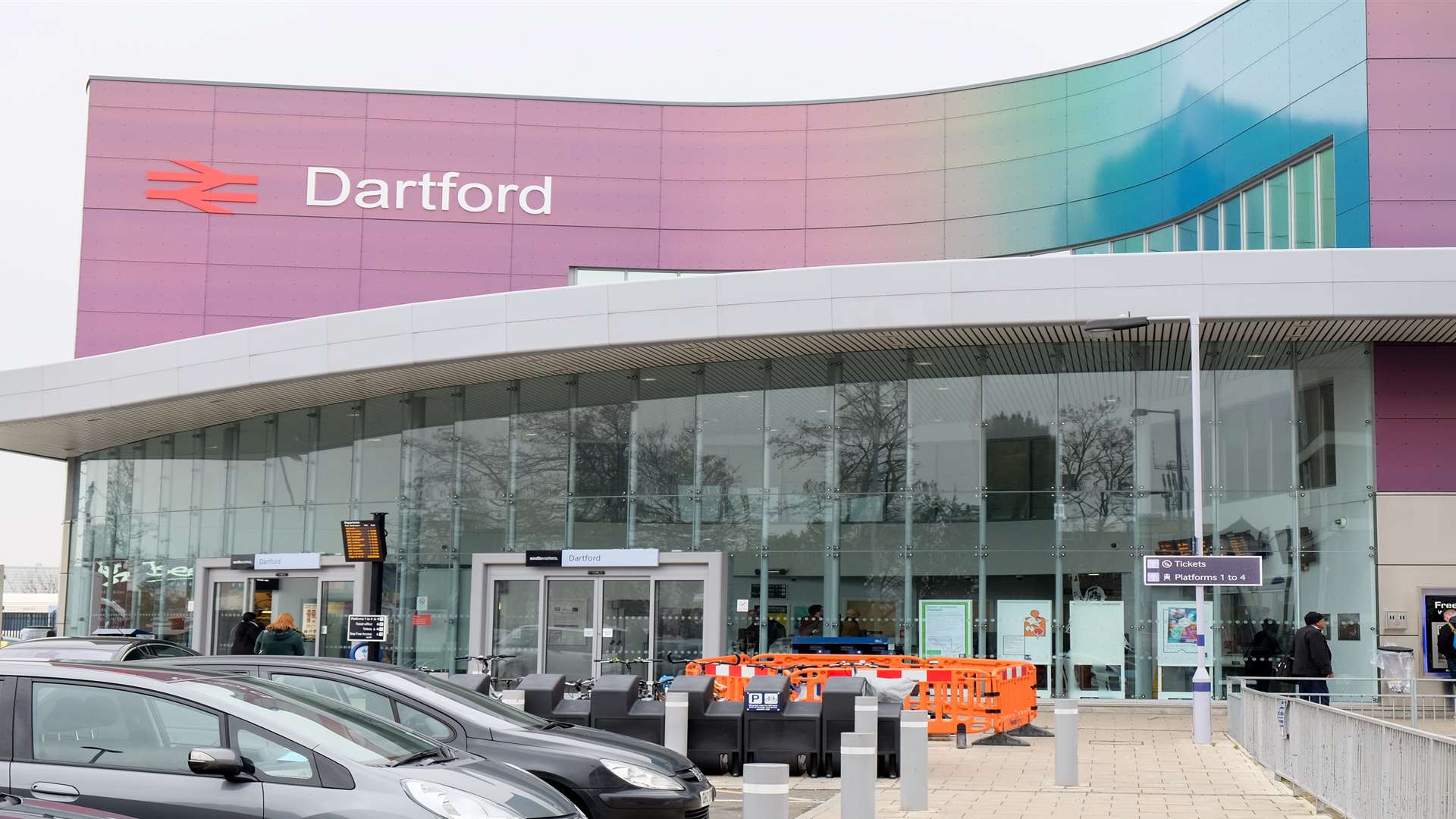 Dartford station