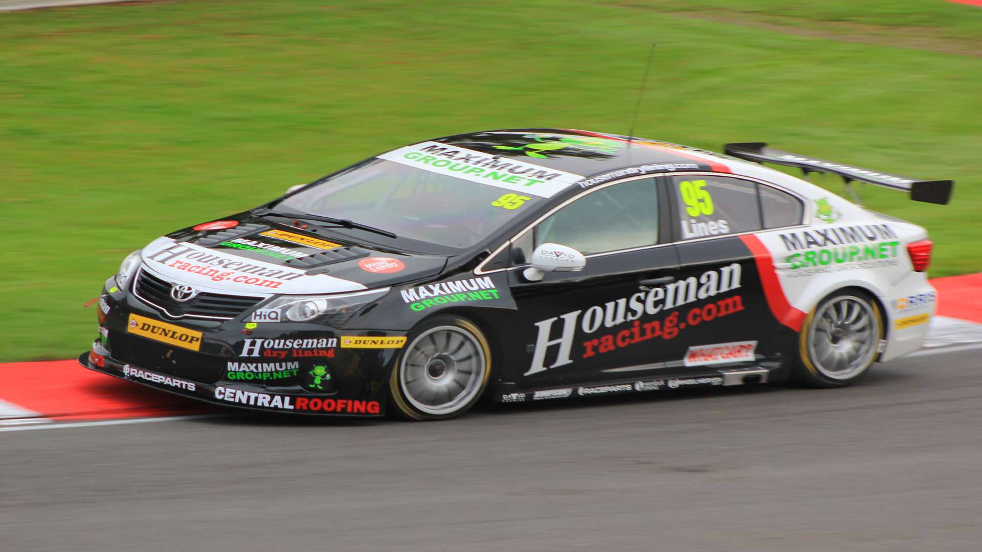 Hill will race this Toyota Avensis used by Stewart Lines in the 2015 BTCC. Picture: Joe Wright