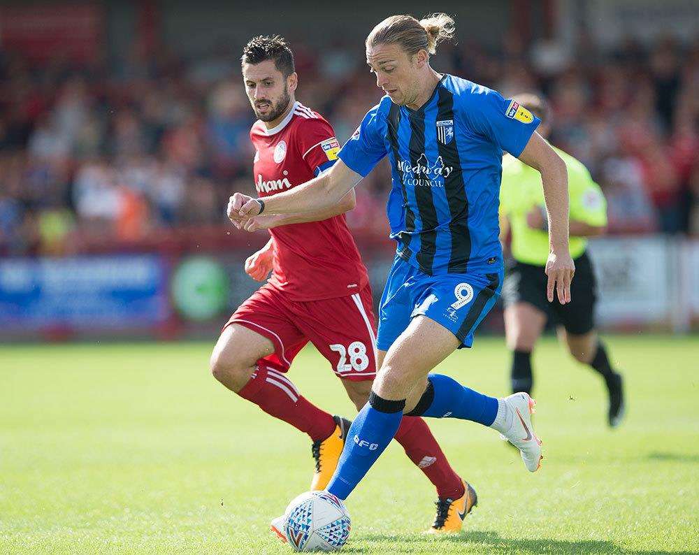 Accrington v Gillingham action Picture: Ady Kerry (3433131)