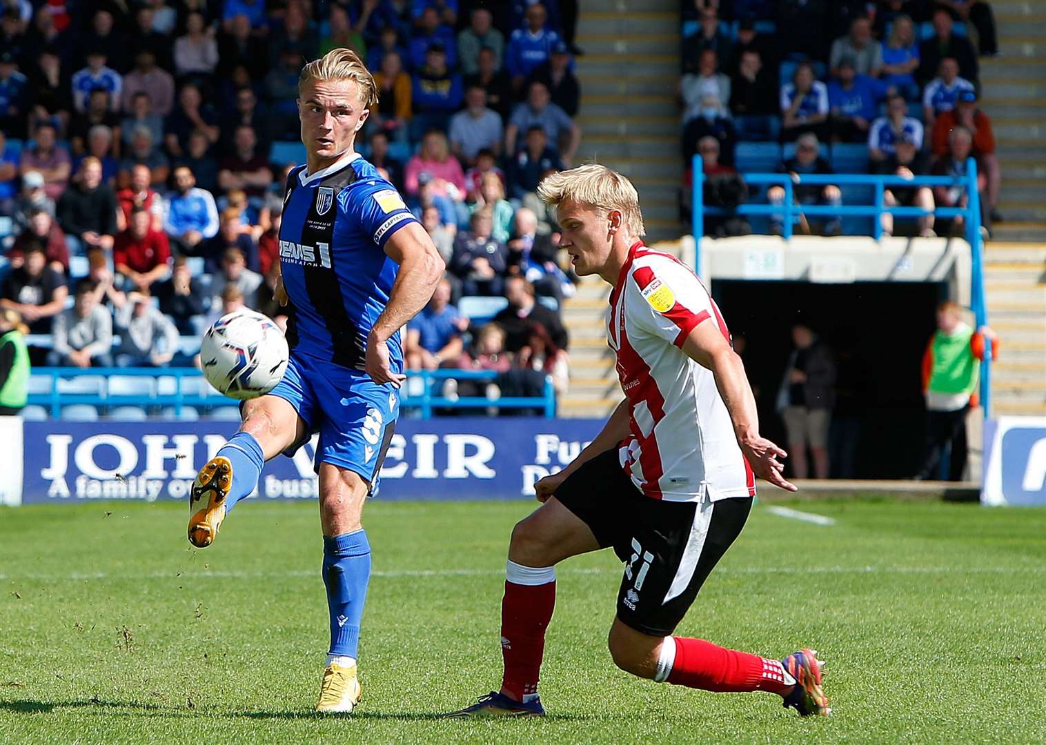 Gillingham midfielder Kyle Dempsey in action against Lincoln City. Picture: Andy Jones (49990653)