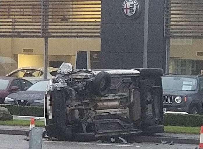 A van crashed in Forstal Road.