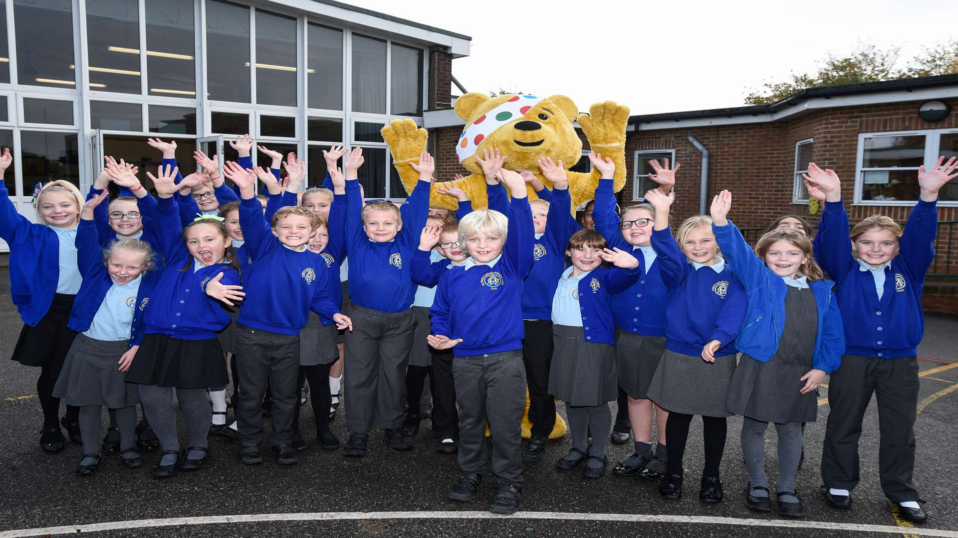 Pudsey visited St Mary's Primary School in Deal