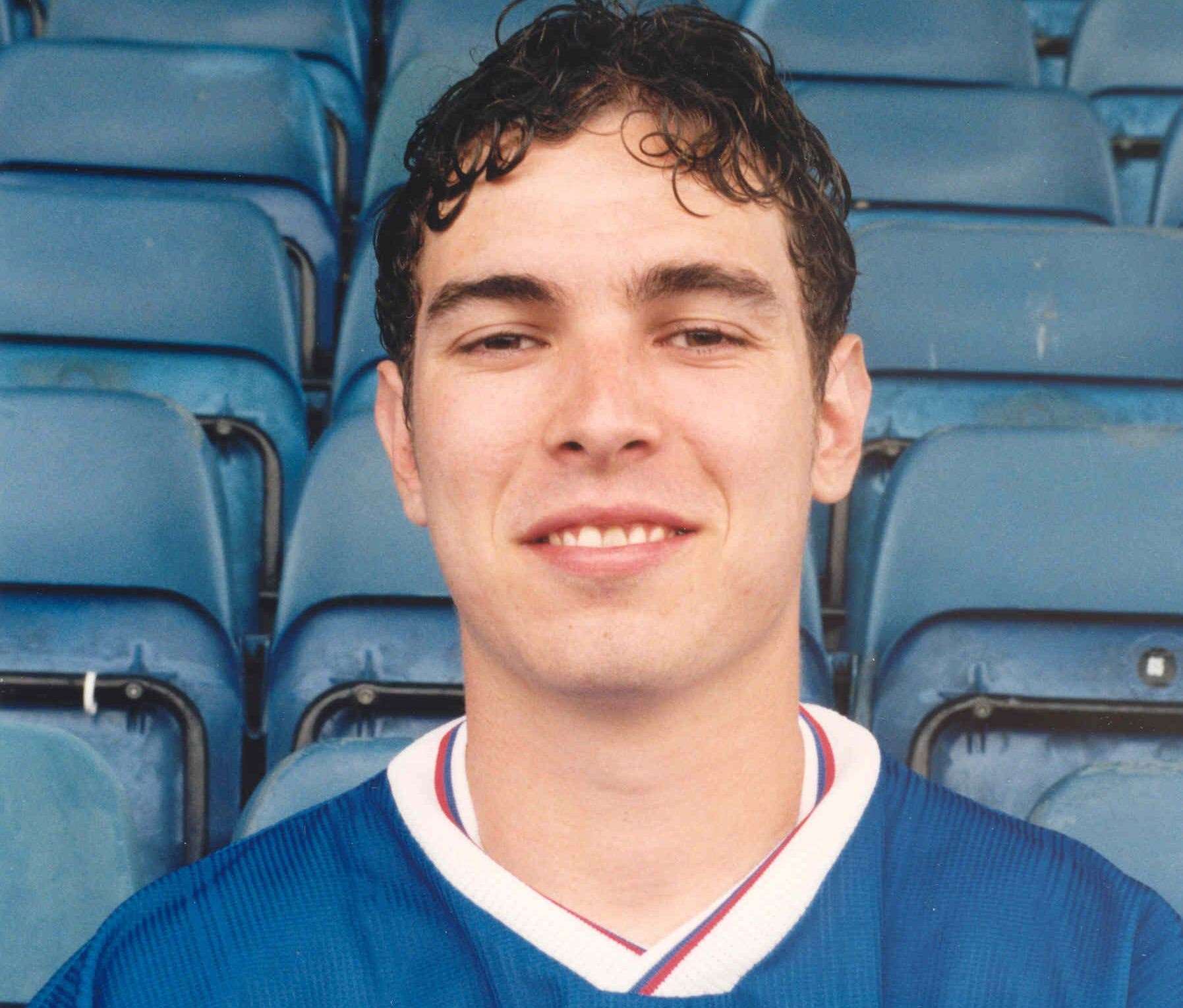 Lenny Piper has died at the age of 46. He played for the Gills between 1996 and 1998