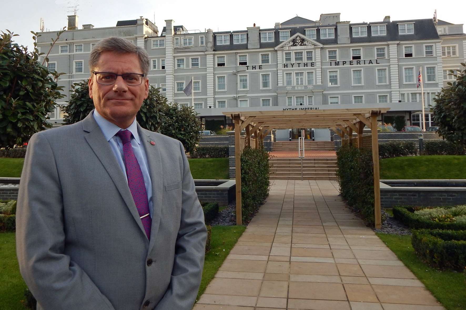 Nick Gauntlett has been hired as executive director of the Hythe Imperial Hotel