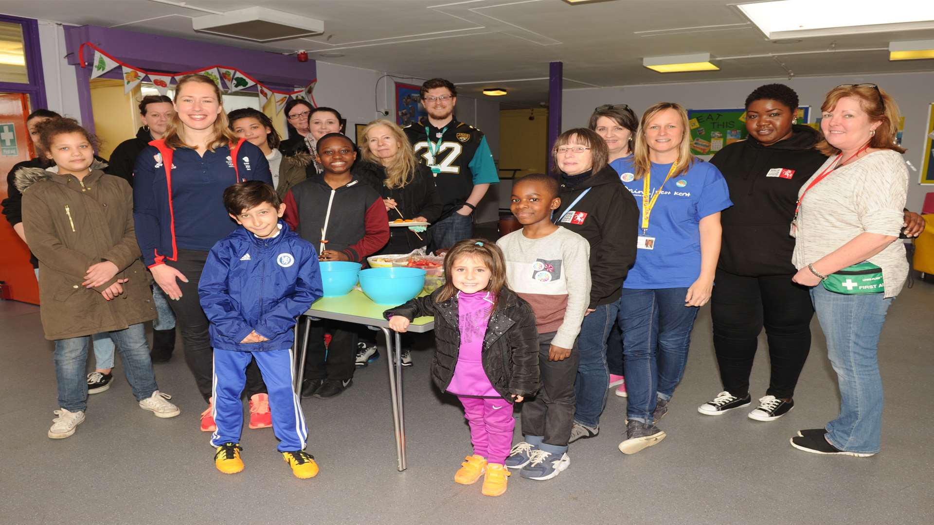 Lizzie Yarnold visiting Swanley Youth Hub, St Mary's Road, Swanley for a healthy fun day.