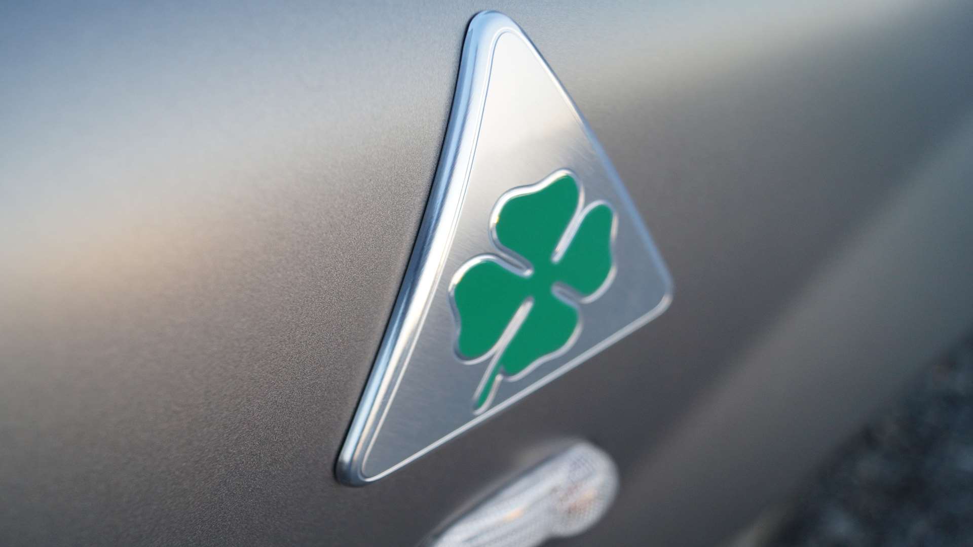 The Quadrifoglio Verde badge is proudly displayed on the front wings