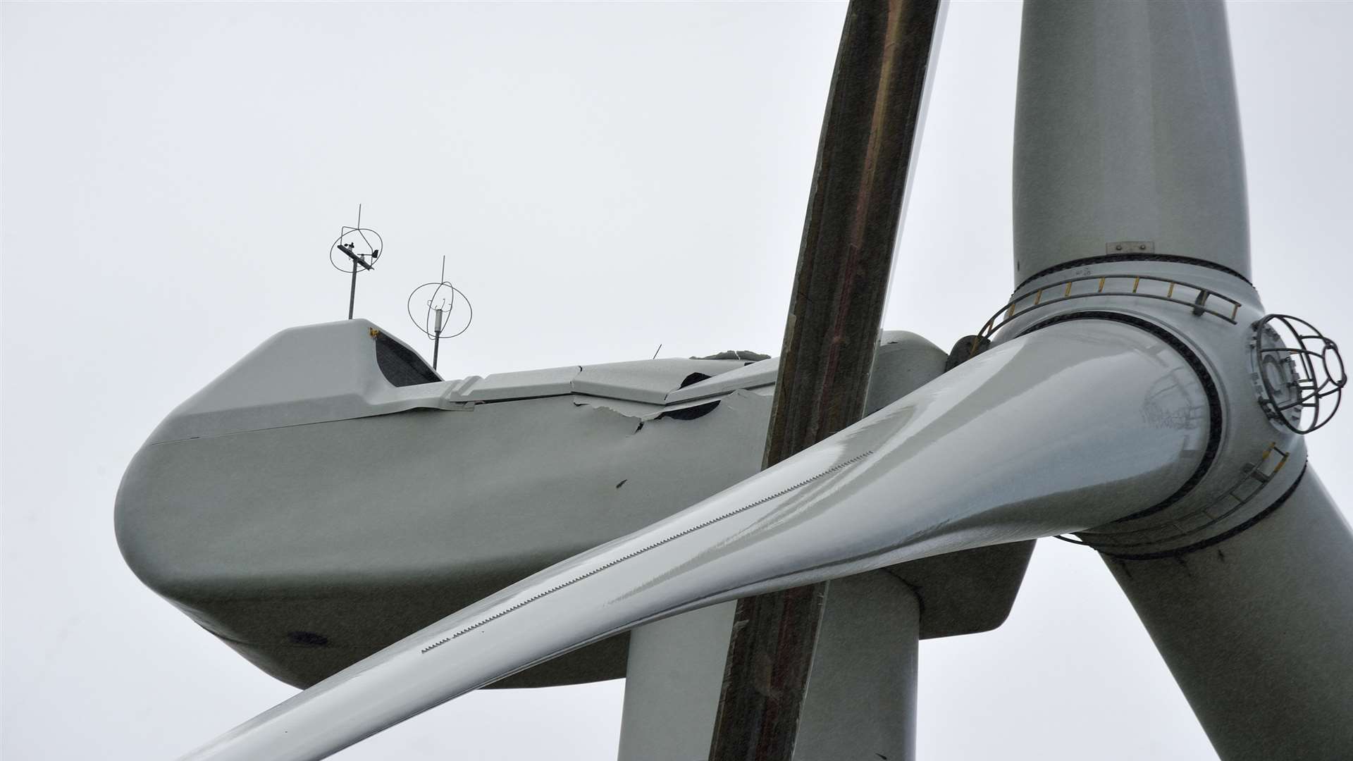 A dent can be seen in the turbine following the strike