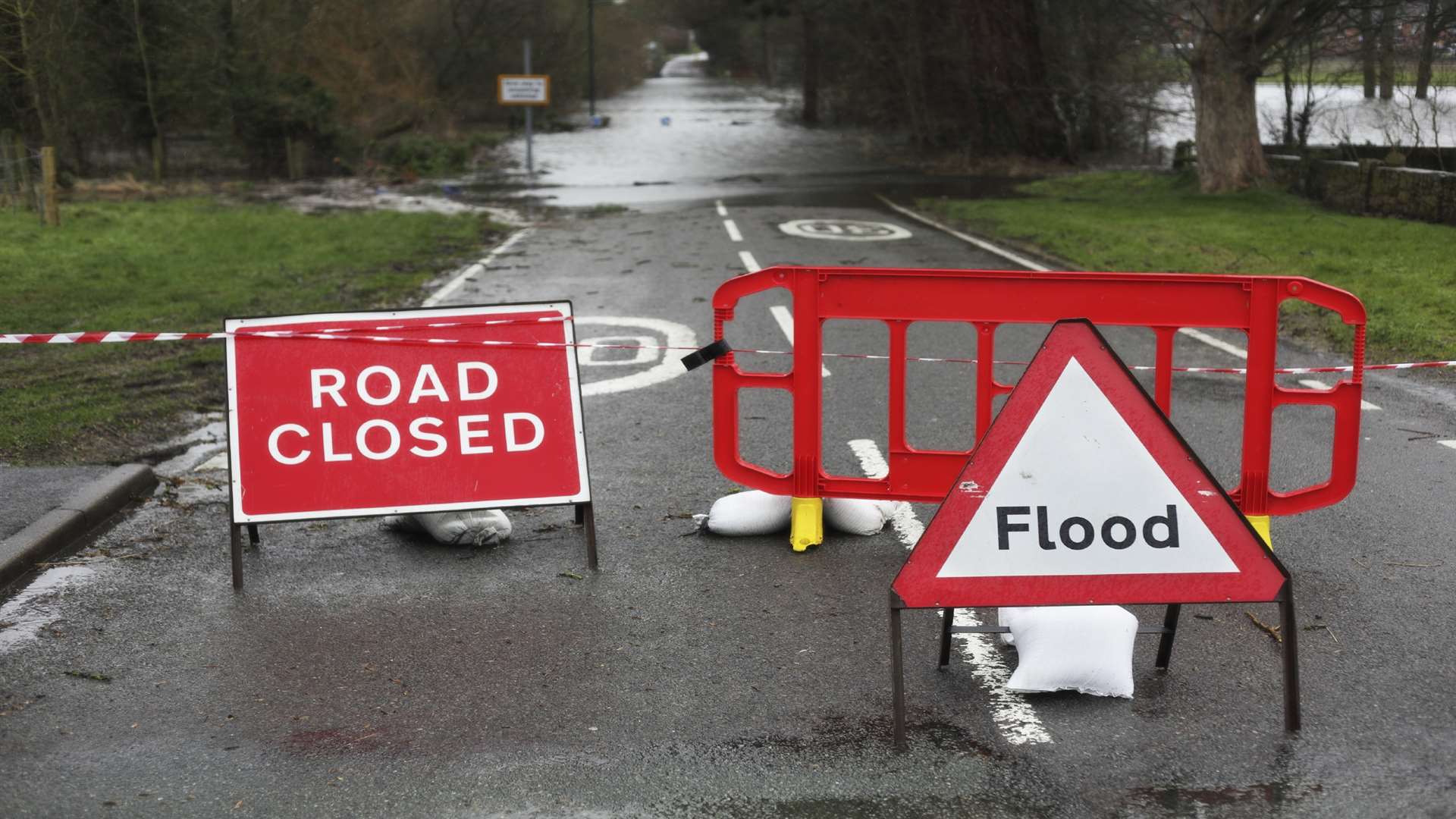 Environment agency experts will be demonstrating how they plan to reduce flood risk in Tonbridge