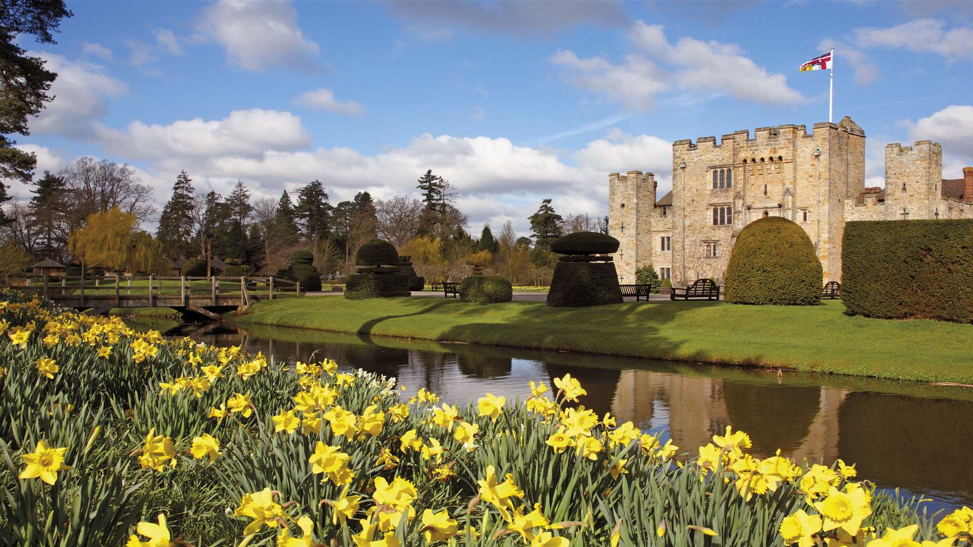 Dazzling Daffodils with Johnny Walkers will be launched next March for the first time at Hever