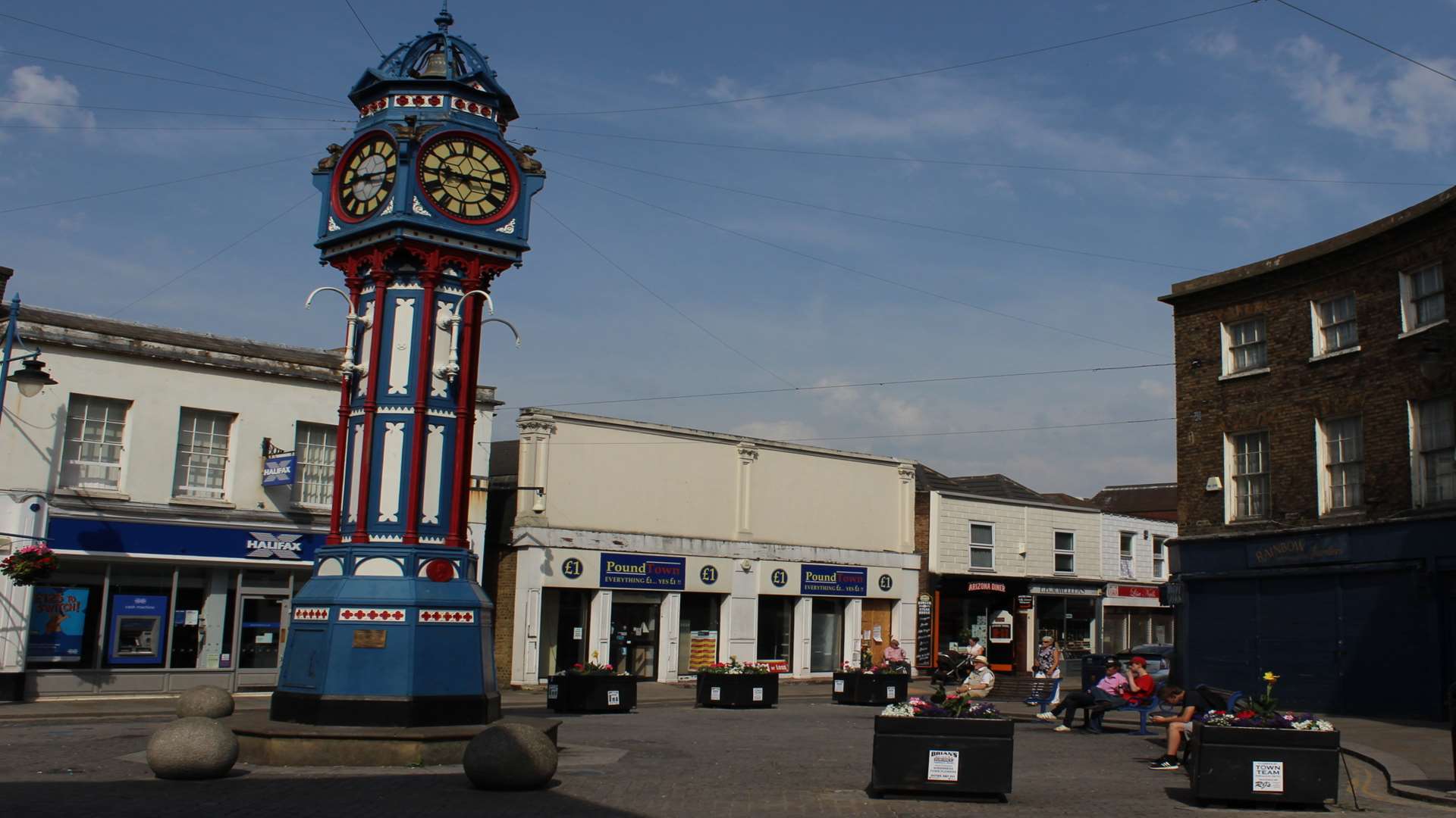 Sheerness is bidding for its own town council