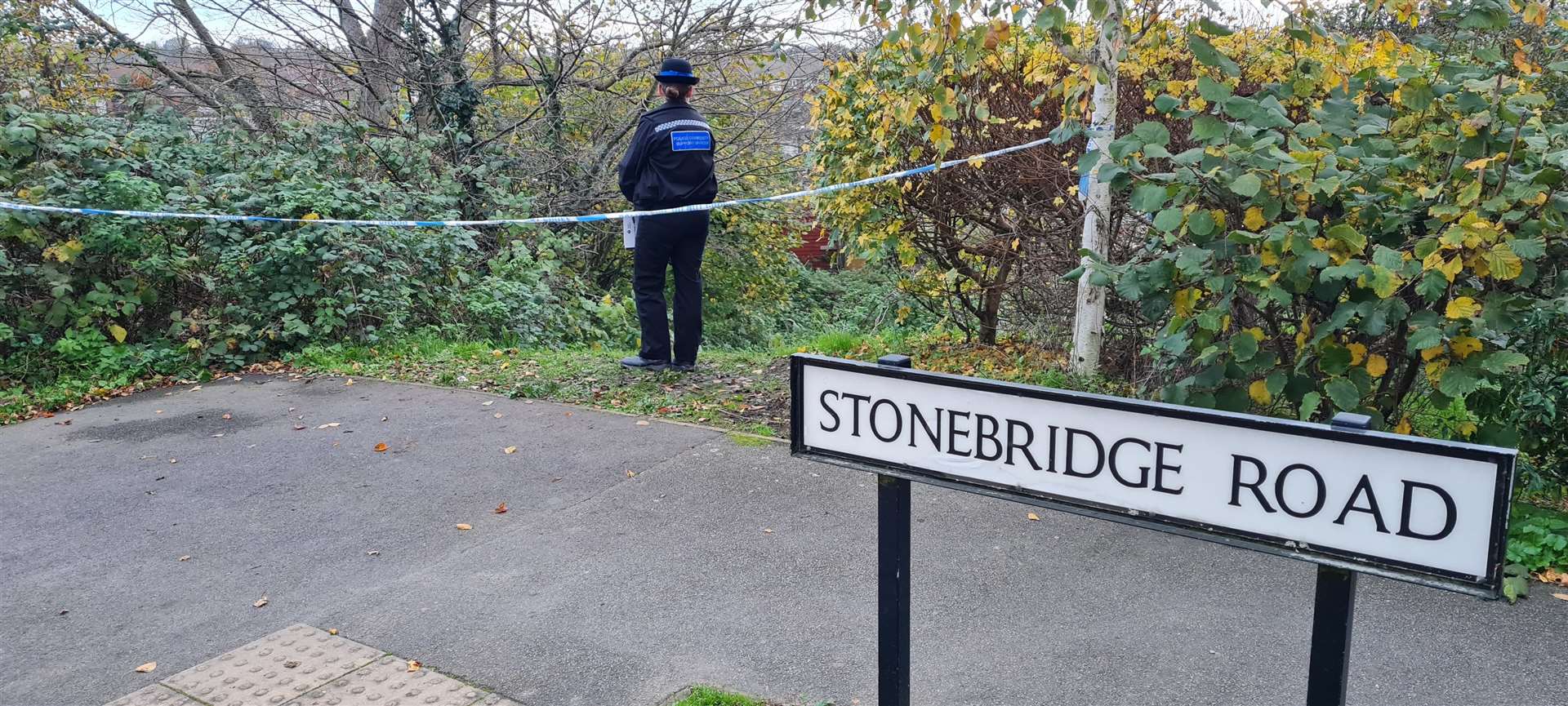 Emergency services have been called to Stonebridge Road