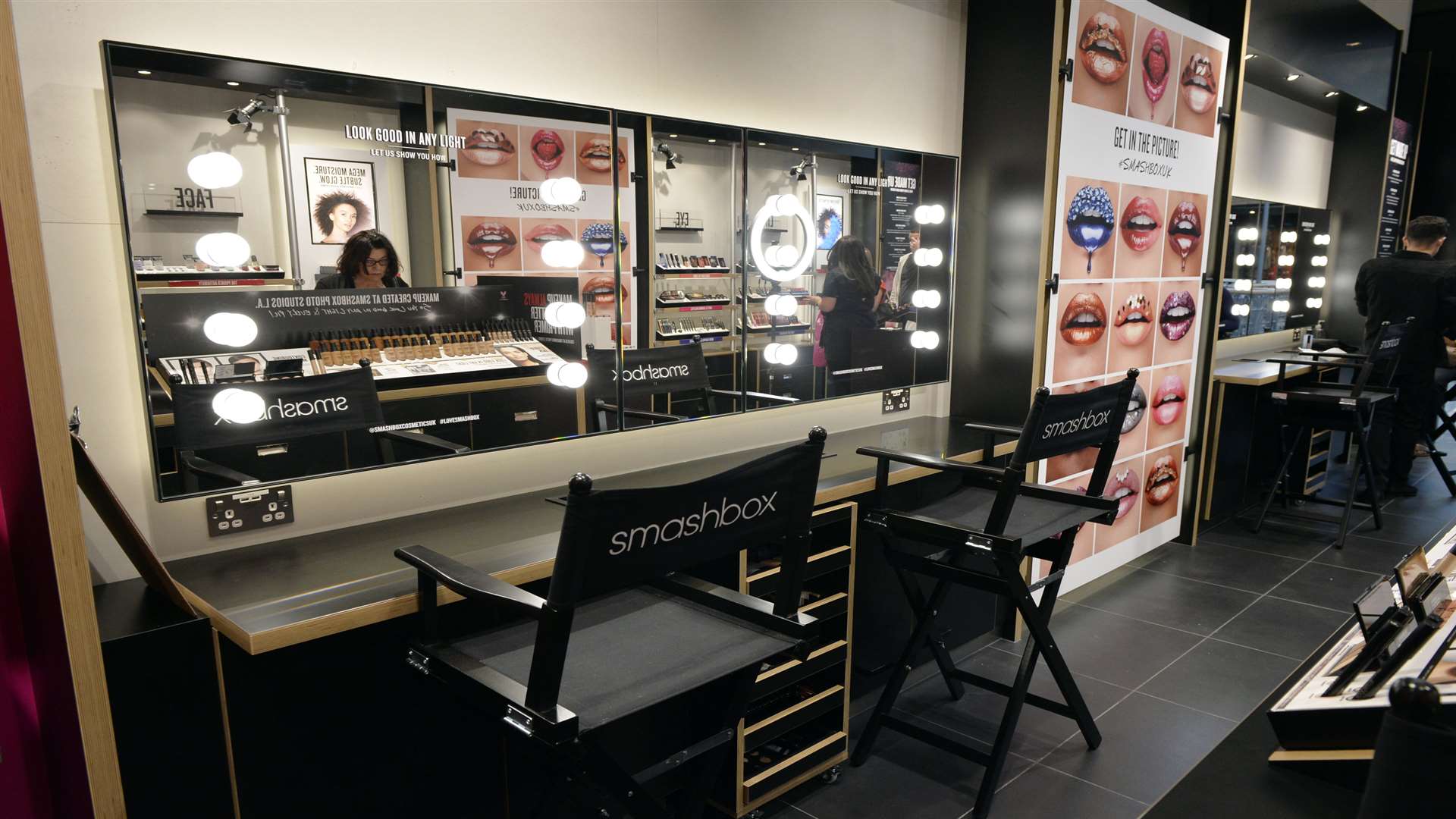 Smashbox Cosmetics has opened its debut stand-alone store in the South East at Bluewater