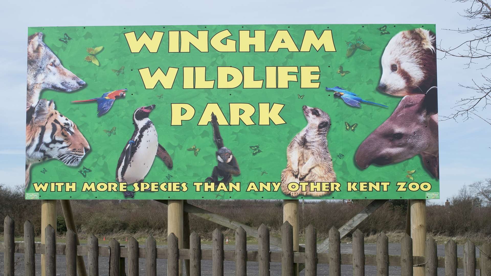The entrance to Wingham Wildlife Park
