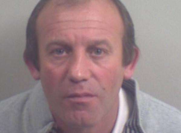 John Draper, 44, of Ridgeway, Darenth jailed for conning elderly lady