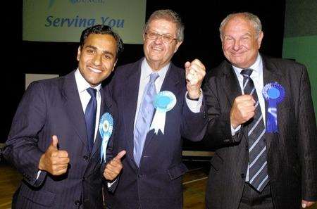 Medway Conservative candidate Reyman Chishti gives the thumbs up