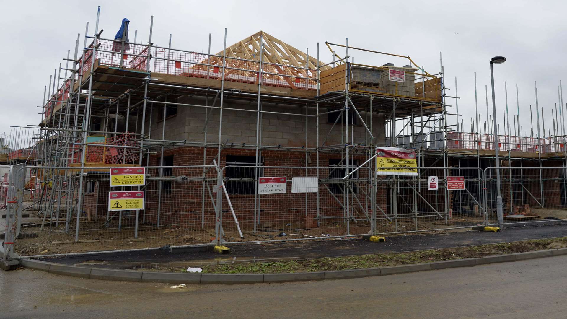 Building work underway at Archers Park, Sittingbourne's newest housing development