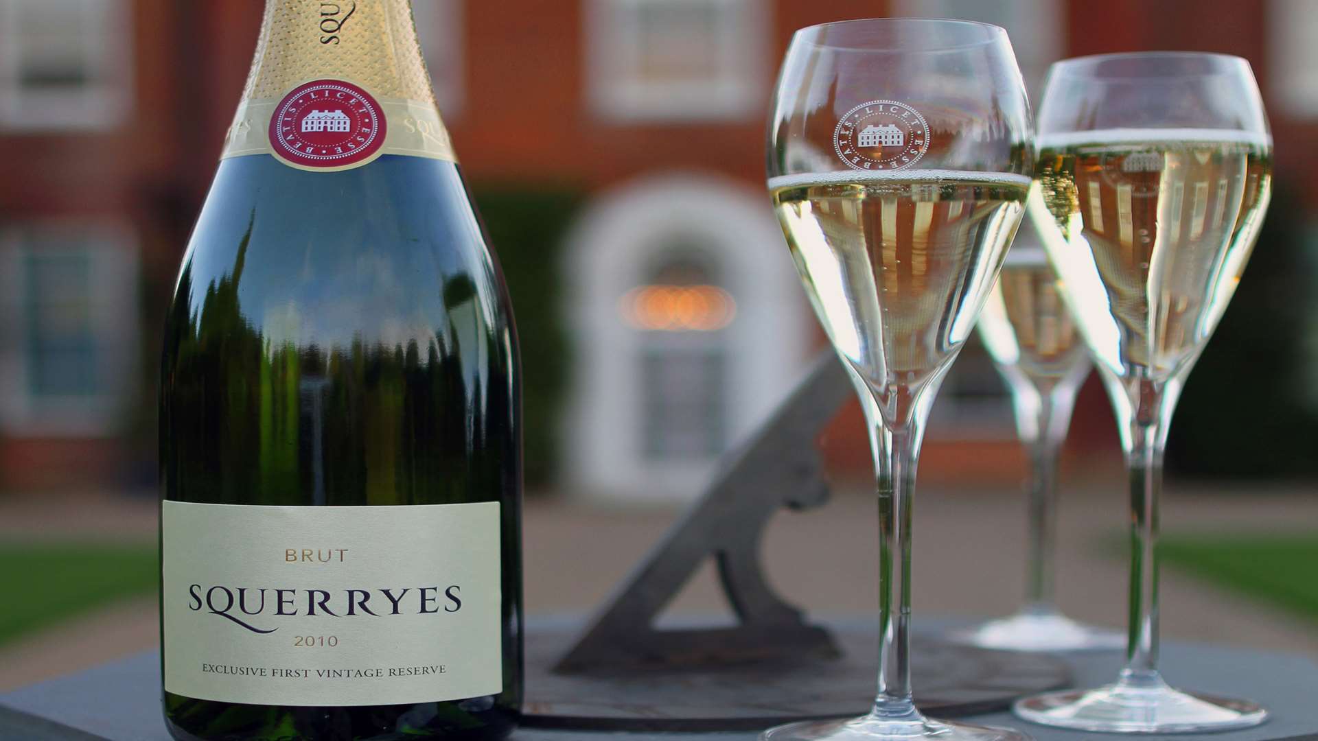 Guests will be greeted with a glass of Squerryes wine @HarperPhoto