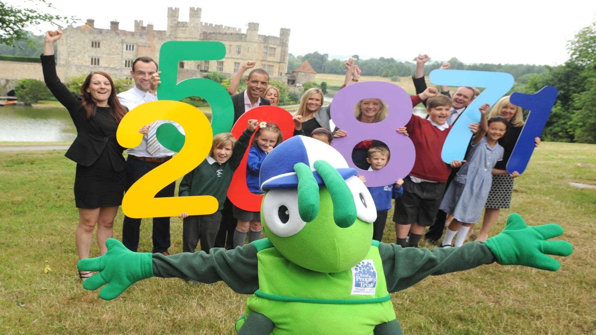 A record 250,871 car journeys have been removed from Kent and Medway's roads thanks to the KM Walk to School campaign.