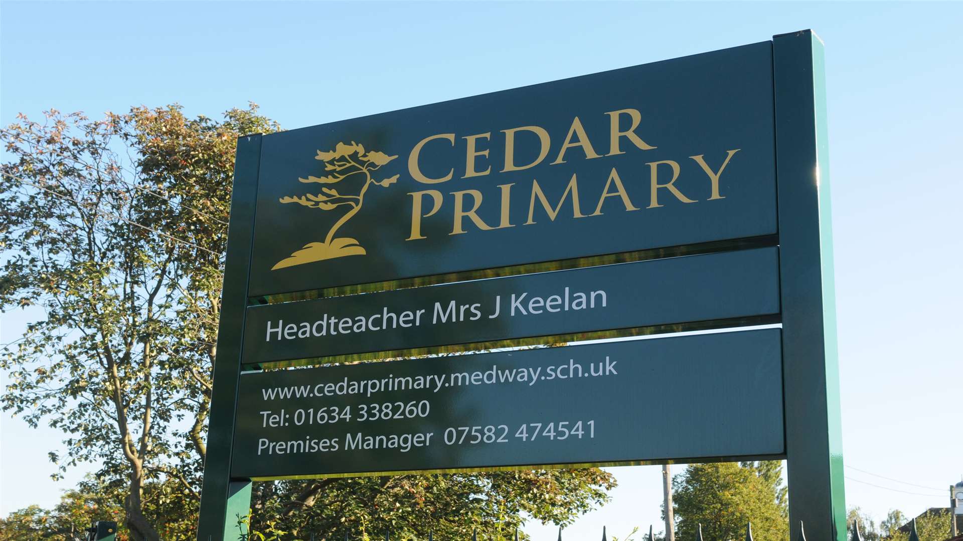 Cedar Primary School, Strood